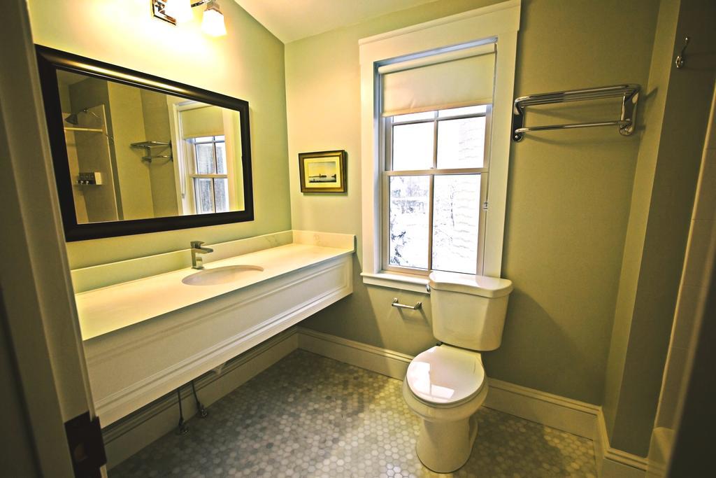 Samuel Sewall Inn Brookline Exterior photo